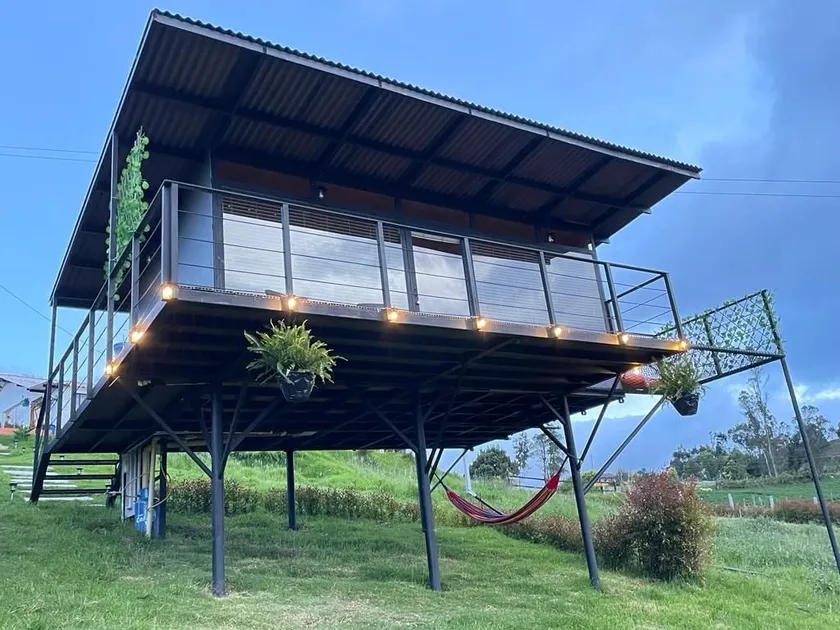 Mountain Retreat - Image 1