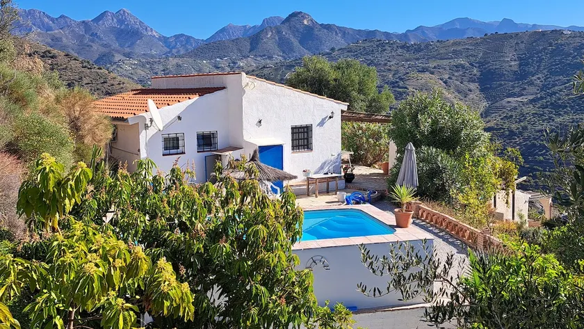Charming house in Andalusia 10 minutes from the beaches - Image 1