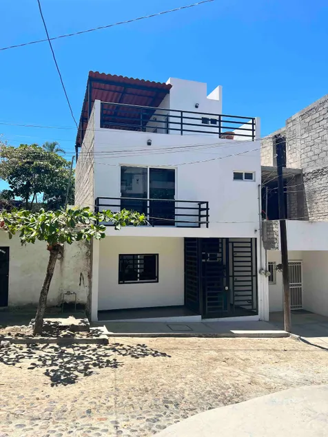 Casa de Los 3 hermanos (House of the 3 brothers) #2 - Image 1