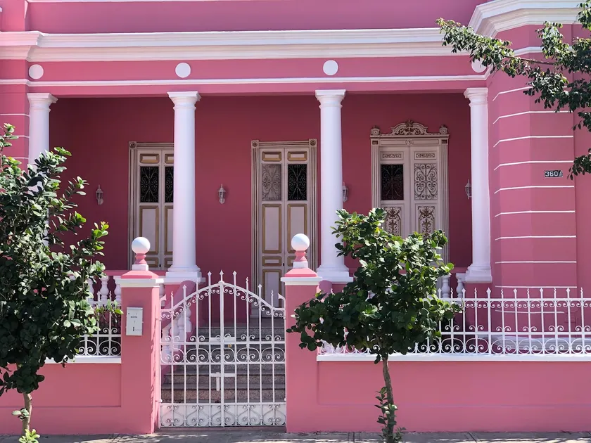 El Capricho - Image 1