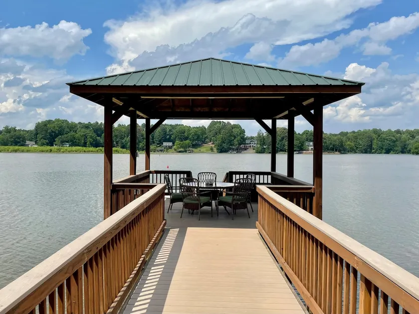 Camm's Lakeside Retreat (Close to Charlotte), Family-Friendly, Boat Available - Image 1