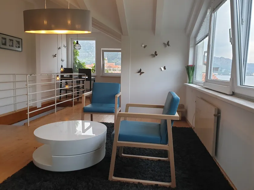 Central located Apartment Keti - Image 1