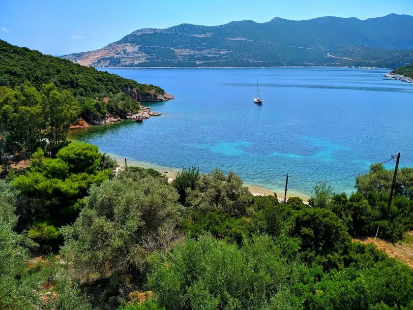 Stone House at Chondri Beach, Ammos Pelion - Image 1