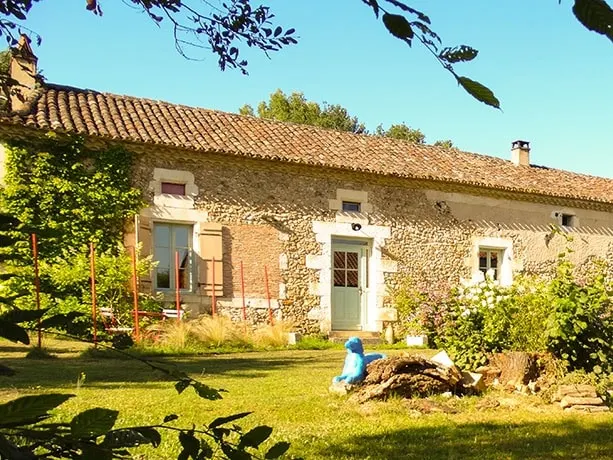 Cottage-Family-Gîte Alep -9/10 people Perigord Blanc - Image 1