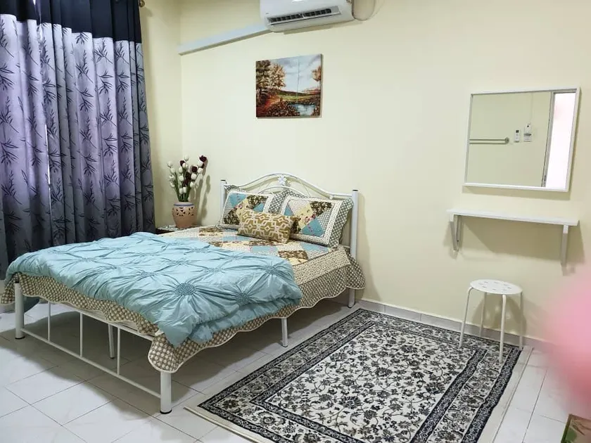 AUNI & AUJI HOMESTAY KEMAMAN - Image 1