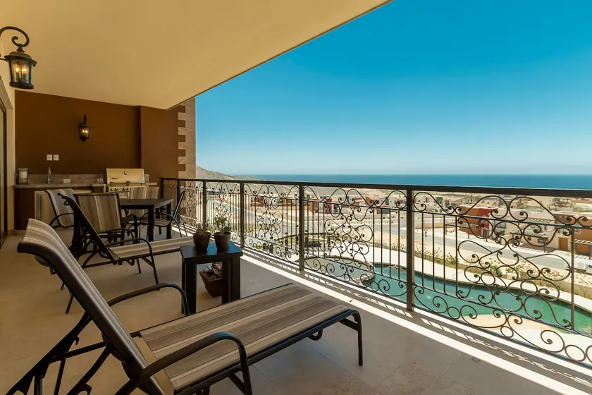 Cabo Casa Reyna 3 beds @ Sunset Beach - Image 1