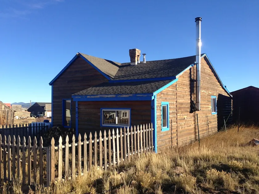 Unique Historic Mountain Cabin In Beautiful Como - Image 1