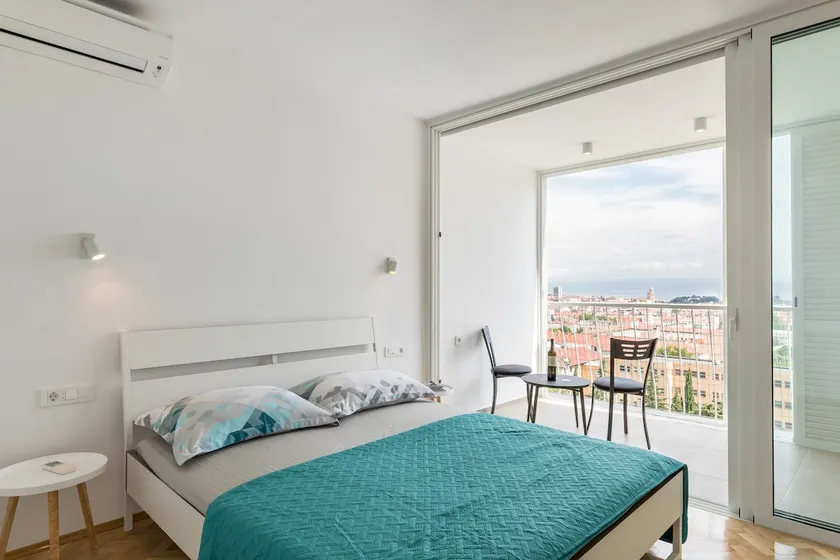 Bava apartments - two bedroom Sea View apartment - Image 1