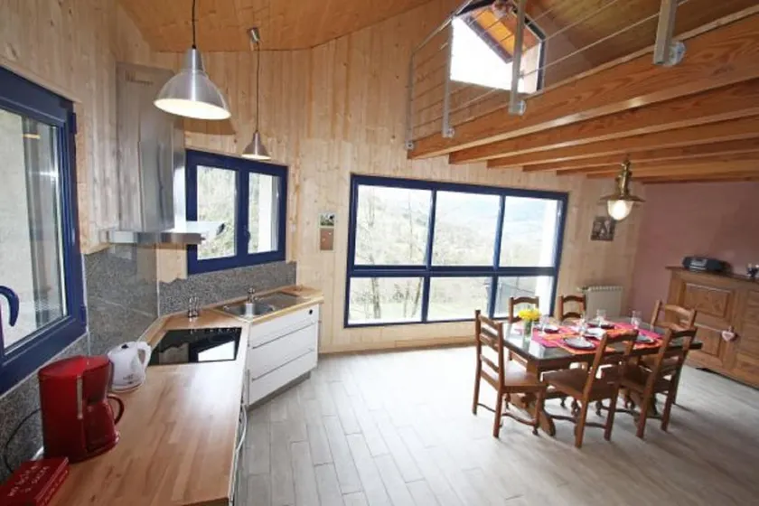 Contemporary Chalet-style Gîte near Gérardmer - Image 1