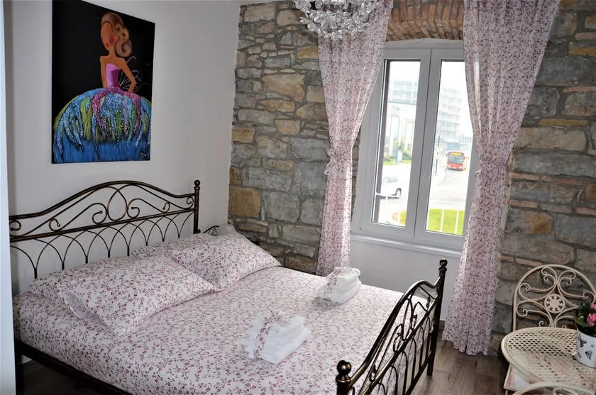 Apartma Istrabella- city centre Koper, 4 bedrooms - Image 1