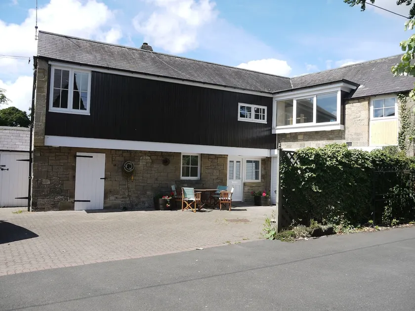 Old Stables Wylam -Walks & Village at its doorstep - Image 1
