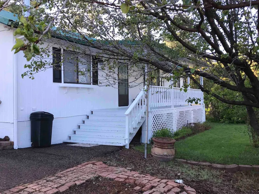 Cabbage Cottage - Image 1