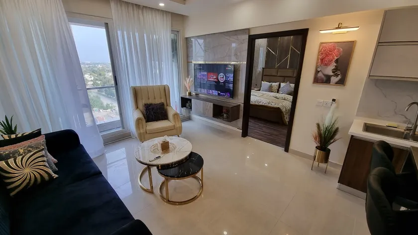 Chic Studio in Downtown Islamabad. (1BHK) - Image 1
