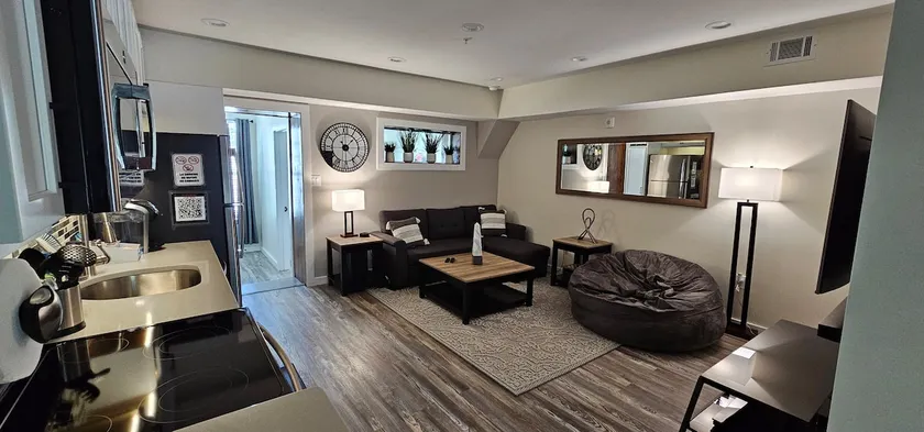 Cozy Living - Image 1
