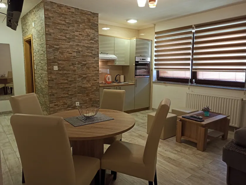 Studio Apartments Una - Image 1