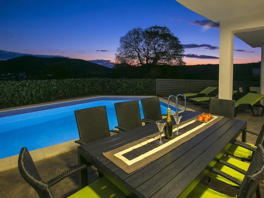 Villa Croatia Sea View with heated pool - Image 1