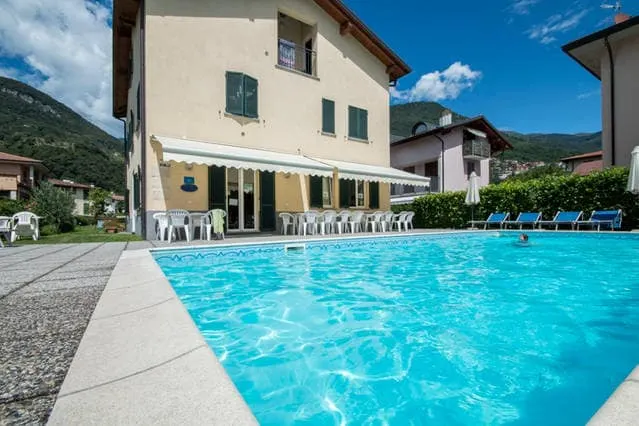 2-Zimmer-Wohnung mit Pool in Domaso am Comer See - Image 1