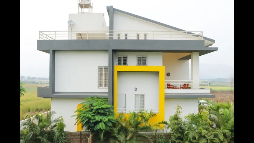 LONAvilla Holiday Home, 4BHK Private Pool Villa - Image 1