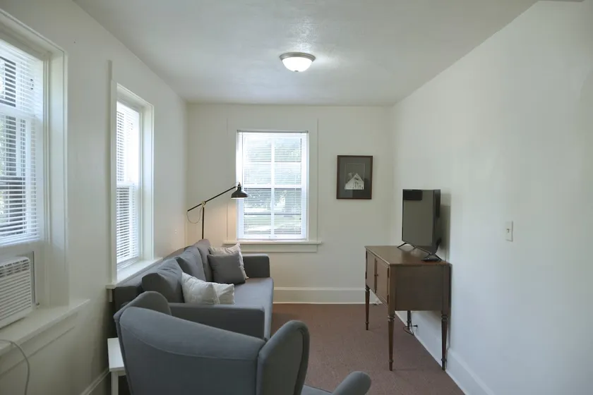 Historic apartment at The DeKoven Center Apt 5 - Image 1