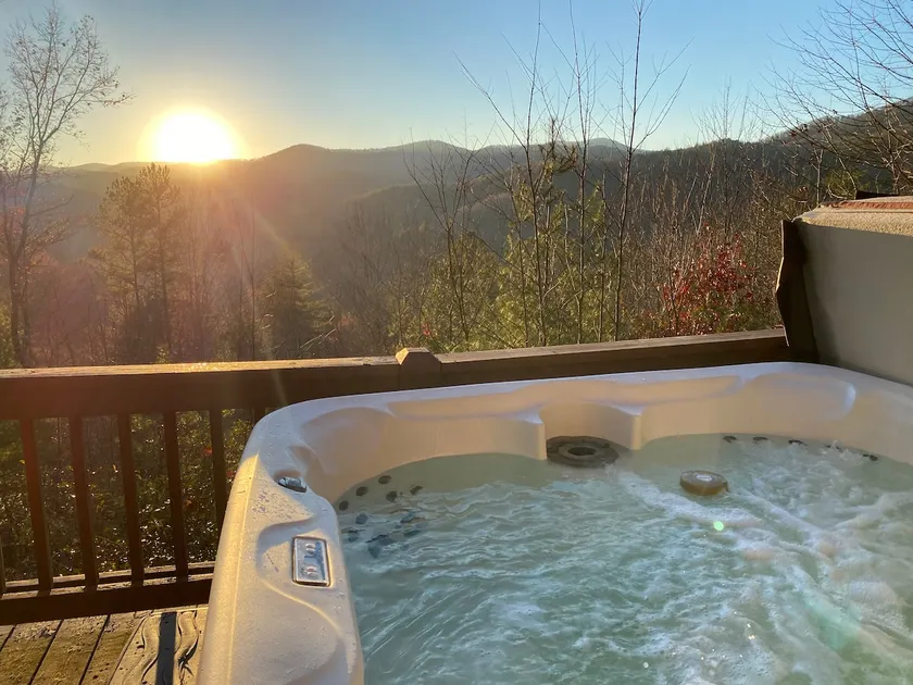 Sunset Vista-Hot Tub-Wood Burning Fireplace - Image 1