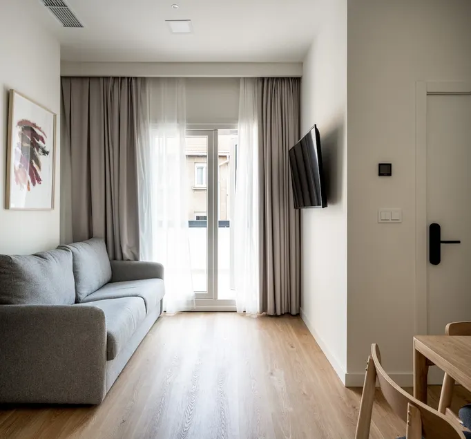 1-bedroom penthouse with terrace - Bilbao La Vieja - Image 1