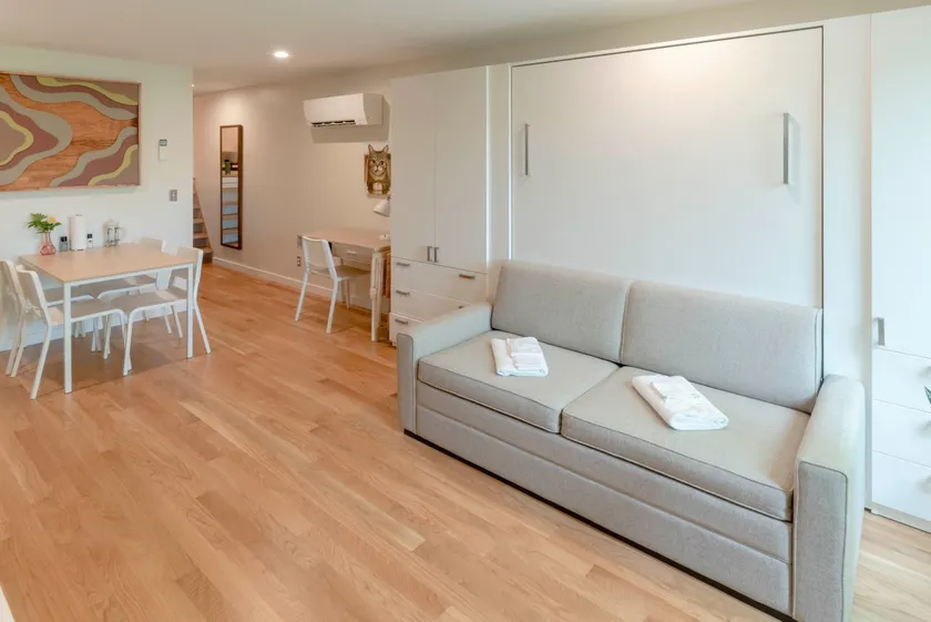 Lil BUB's Really Nice Apartment - EAST - Image 1