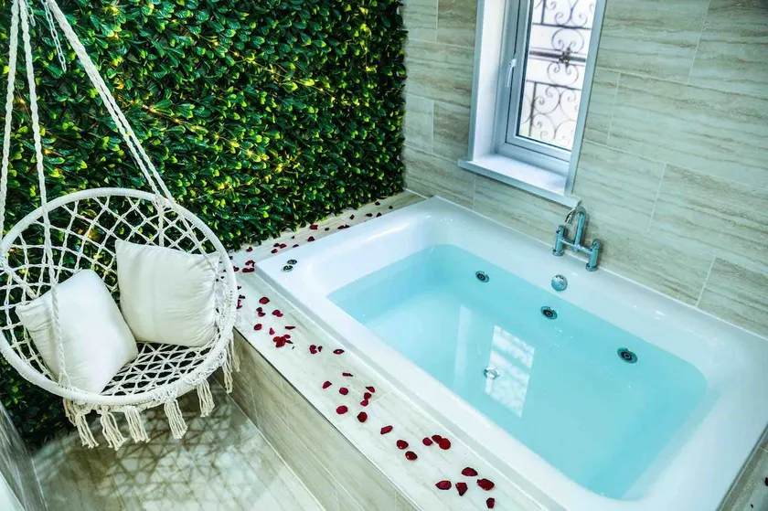Luxury bungalow - Image 1