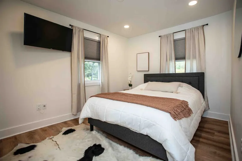 The White Fox - Cozy Cape Cod Minutes To Slopes - Image 1