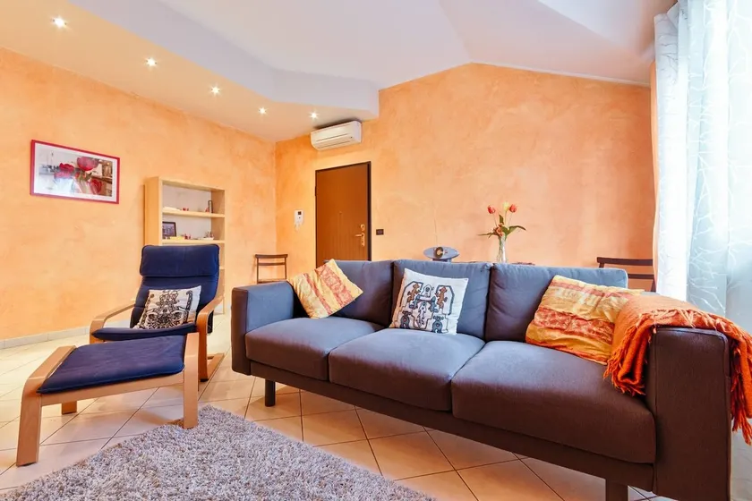 Modern and bright apartment, Collegno - Image 1