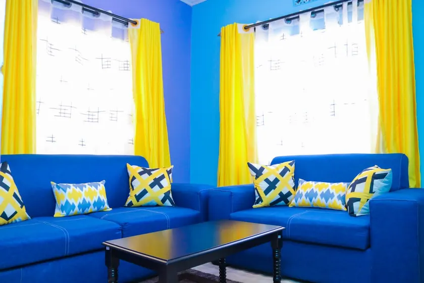 Damaski Suite 1: Executive Luxurious 1BR Apartment - Image 1
