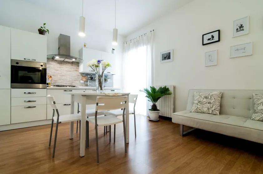 Archaeological Park apartment with parking space - Image 1