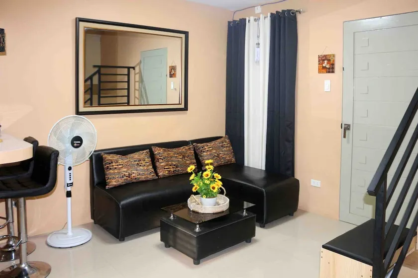 E3- Entire unit with balcony and covered parking - Image 1