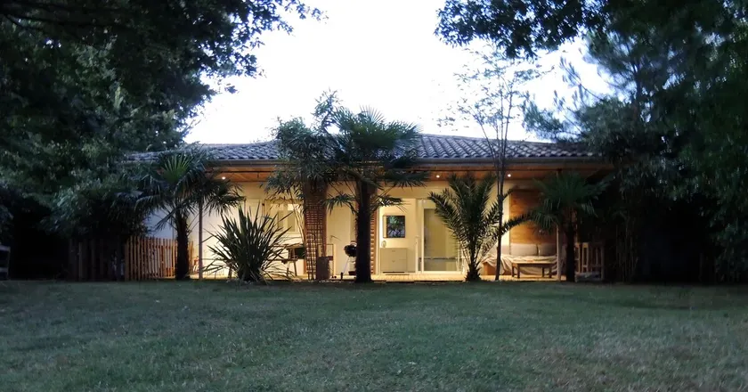 Heart of the Bay Holiday Home - Image 1