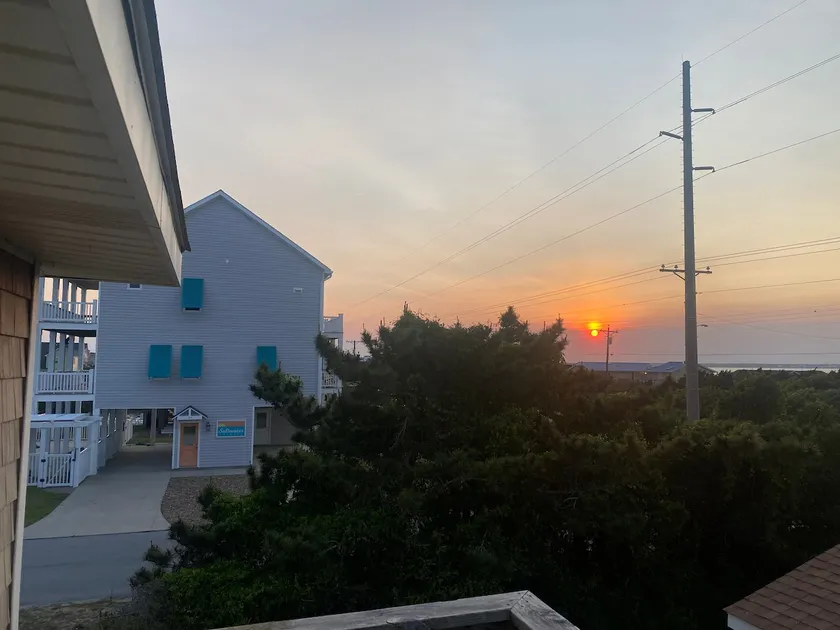 Tenn-A-Sea Sun West 2 BR steps from the beach! - Image 1