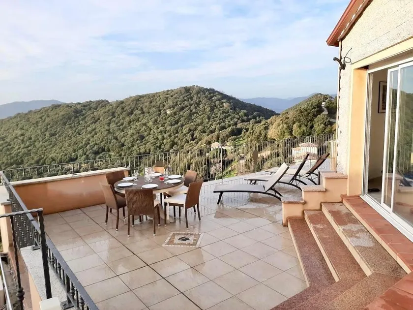 Large villa with exceptional views, 2 to 10 people! - Image 1