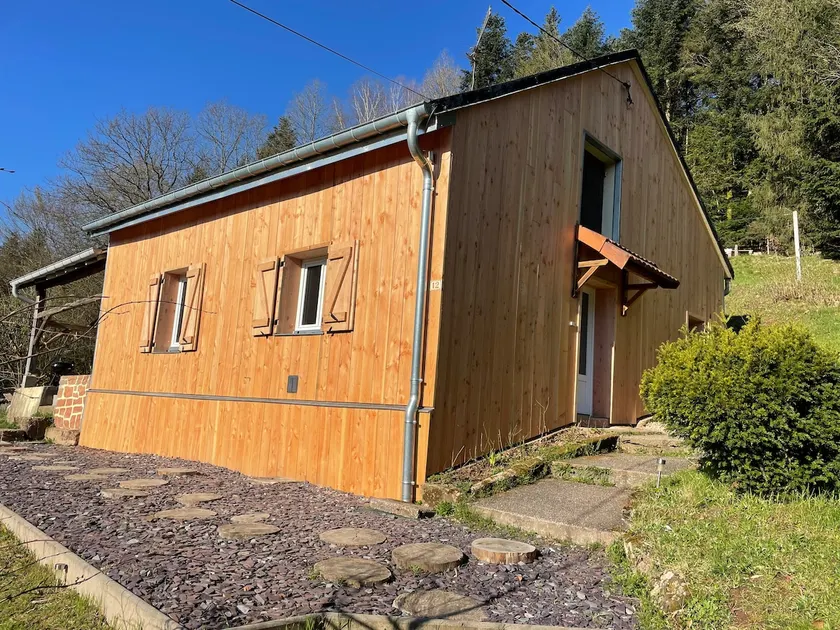 Close to Lake Vosges, come to Suzanne's - Image 1