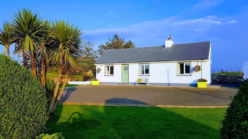 Cromlech Cottage - Image 1