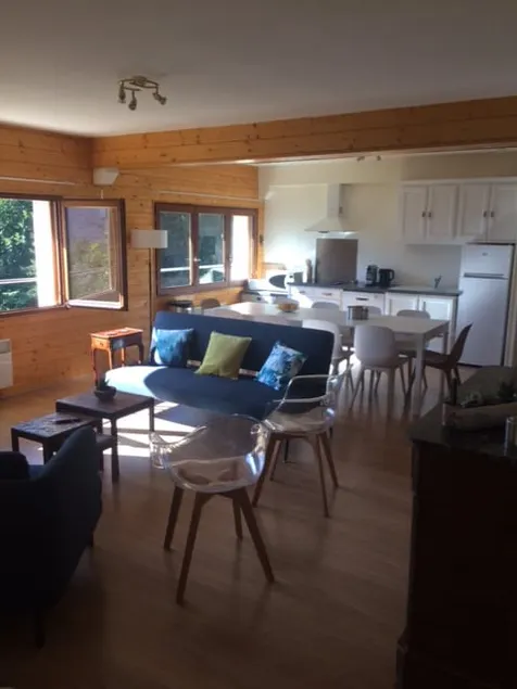 Large 100 m² apartment, with magnificent views - Image 1