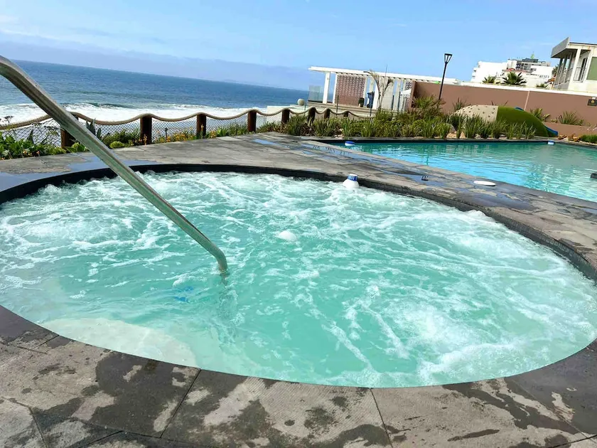 Karol’s apartment with 3 pools & jacuzzi Seaview - Image 1