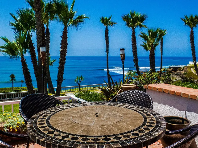 K38 Club Marena 2 Story Villa, Ultimate Beach Pad, and Can Check Surf from Bed.. - Image 1