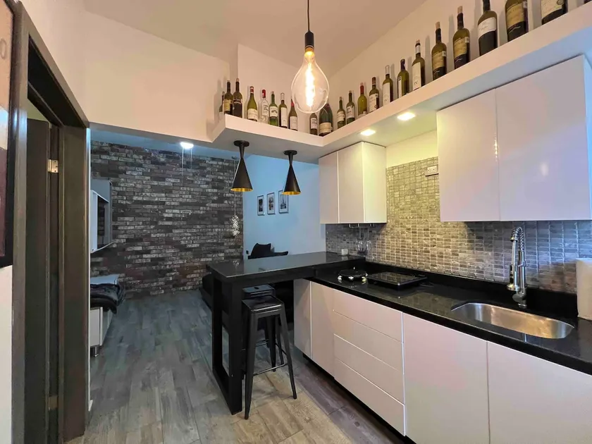 Best Option in Historic Center, Apartment 4 - Image 1