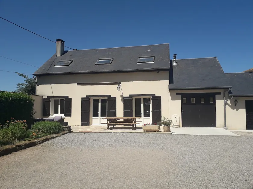 La Grange - Image 1