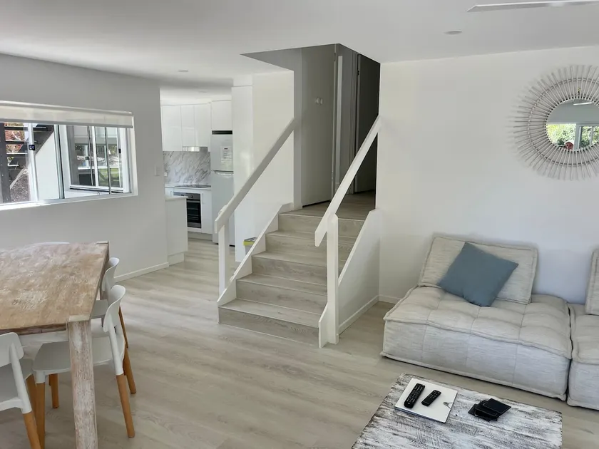 HA3, Henderson St Sunshine beach,100m beach, - Image 1