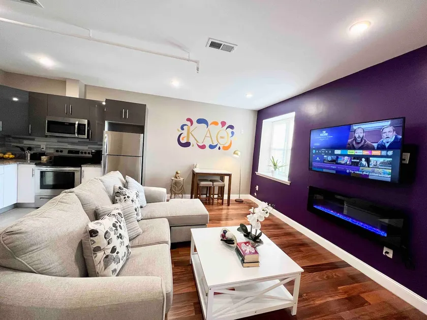 Luex | 1BDR apt in center city - Image 1