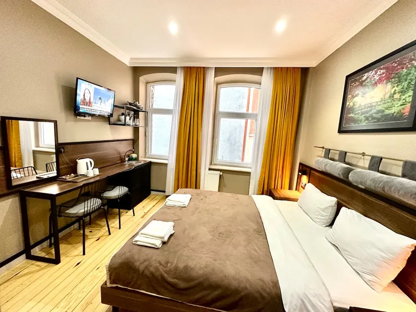 Newly furnished modern studio at Beyoglu - Image 1