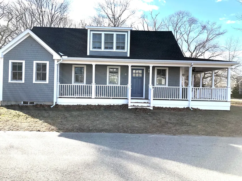 Newer Home in Oak Bluffs near everything you want! - Image 1