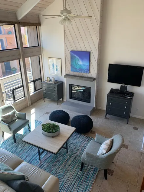 Capitola Breeze Condo-150 Steps to the Beach! - Image 1
