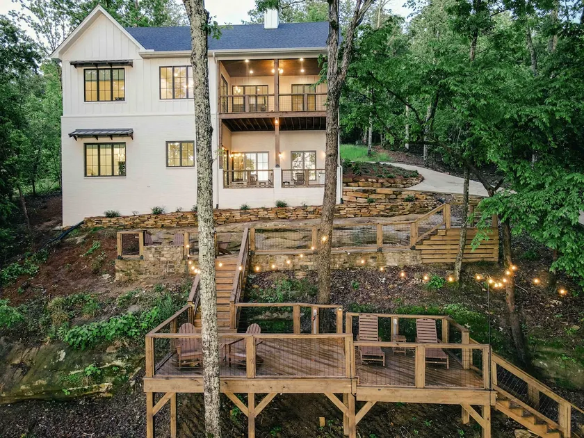 NEW: Dwell at Smith Lake: Luxury Lake Home, Sleeps 22, Kayaks + Water Slide! - Image 1