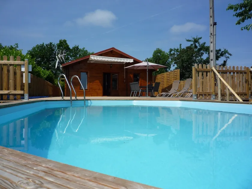 Chalet with private pool, in the heart of the Dordogne - Image 1