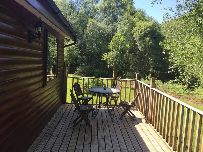 Reivers Retreat, Loch Eck - Image 1